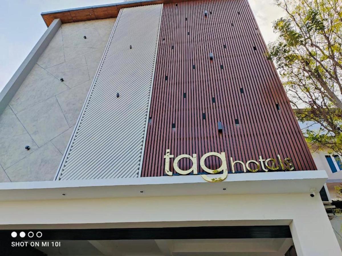 Tag Hotels Irugur Экстерьер фото