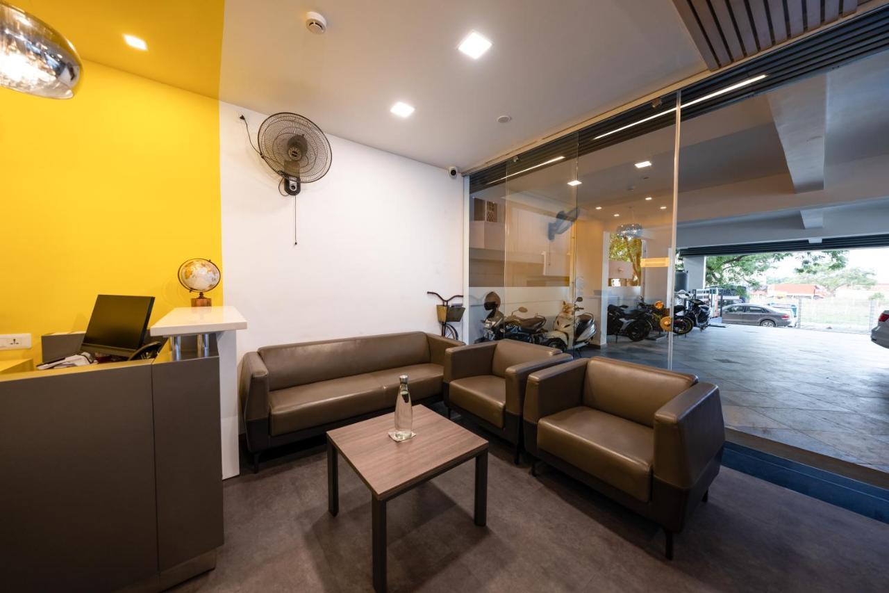 Tag Hotels Irugur Экстерьер фото