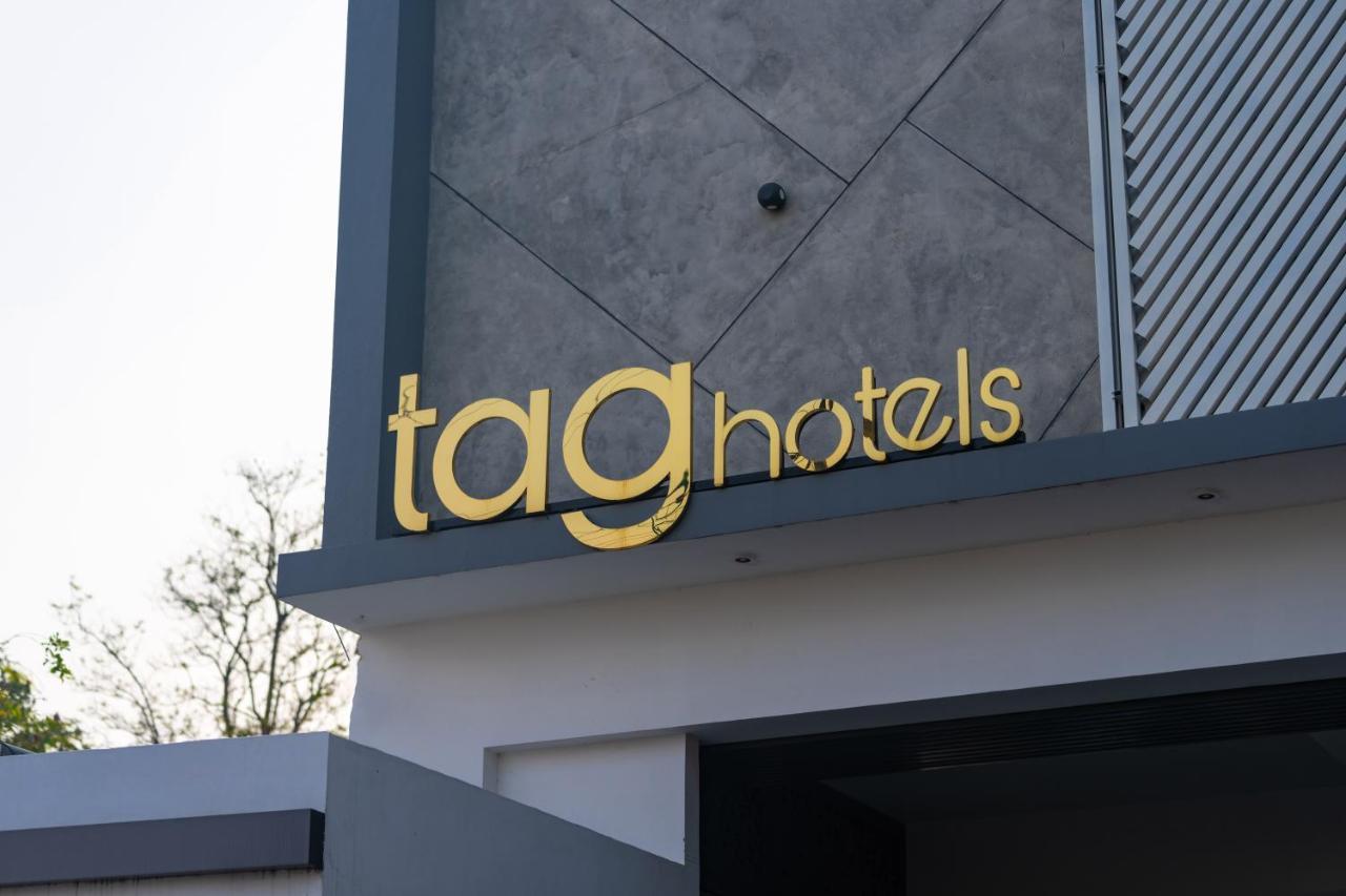 Tag Hotels Irugur Экстерьер фото